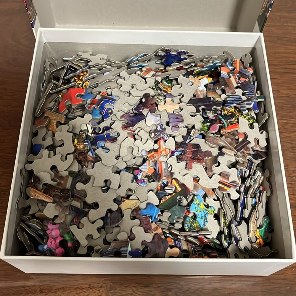 EUC Paris Street Life 1000 Piece Puzzle - Picture 5 of 16